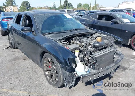 2017 Chrysler 300 300S Alloy Edition z USA, uszkodzony, nr VIN 2C3CCABT1HH647116